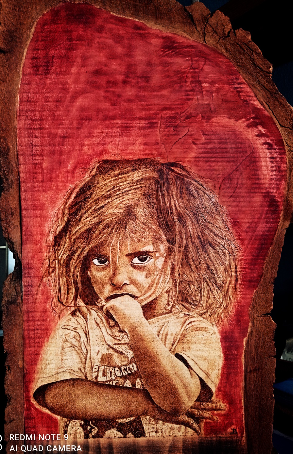 BOUDEUSE sur socle dosse de hêtre 60cmx45cm